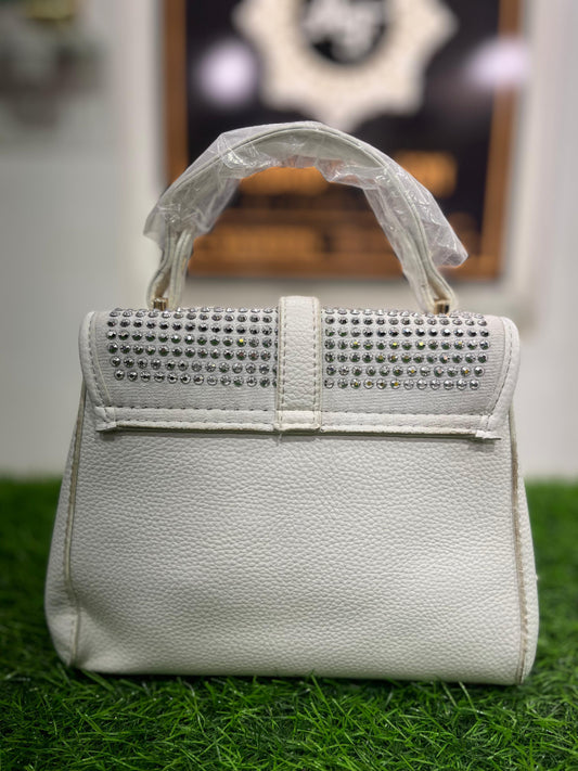 Imported Elegant White Shoulder Purse/Bag with Sleek Handle – Perfect for Any Occasion