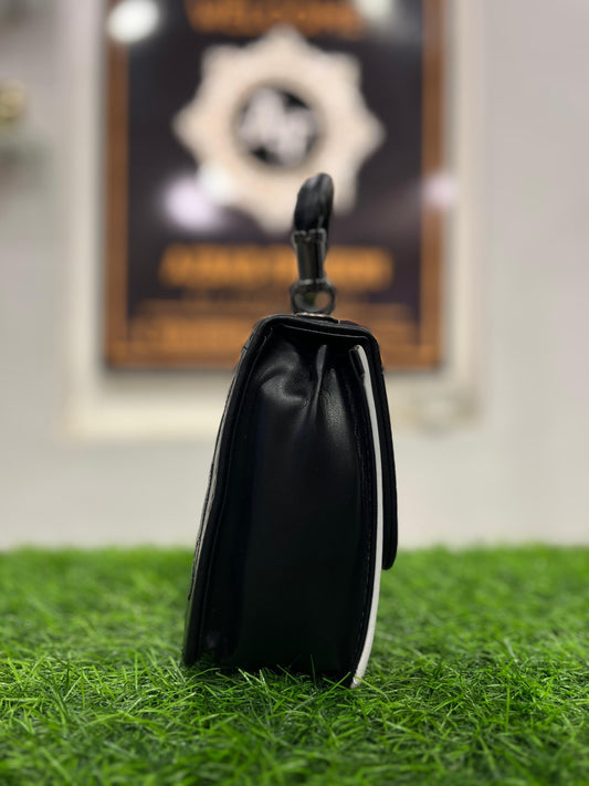 Elegant Black & White Shoulder Purse/Bag with Sleek Handle – Perfect for Any Occasion