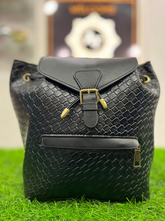 Imported Elegant Black Shoulder Purse/Bag with Sleek Handle – Perfect for Any Occasion