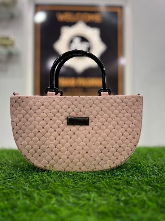 Elegant Pink Shoulder Purse/Bag with Sleek Handle – Perfect for Any Occasion